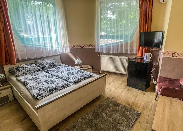 Matyas Vendeghaz * Siófok